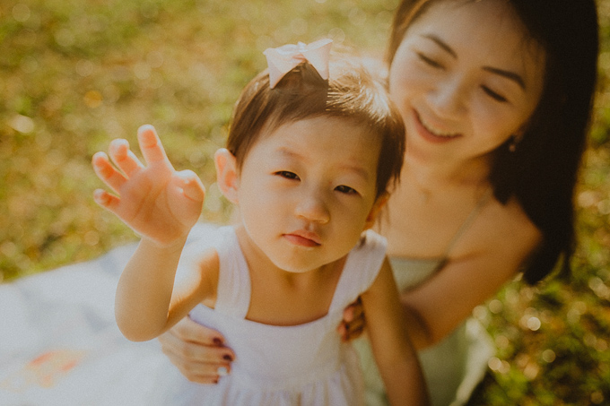 singapore family mother daughter shoot photography upper peirce reservoir