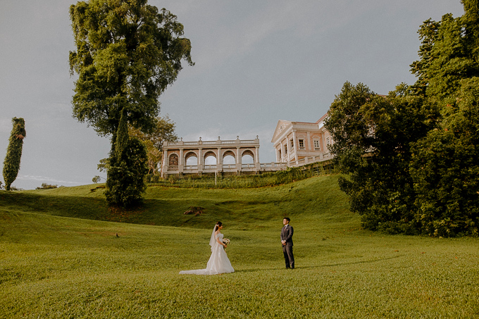 wedding photography paya lebar methodist church conrad hotel