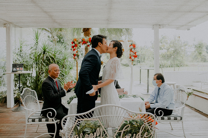 wedding photography solemnisation white rabbit