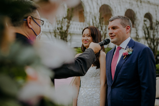 wedding photography solemnisation raffles hotel