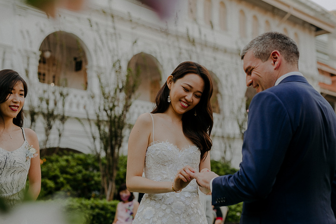 wedding photography solemnisation raffles hotel