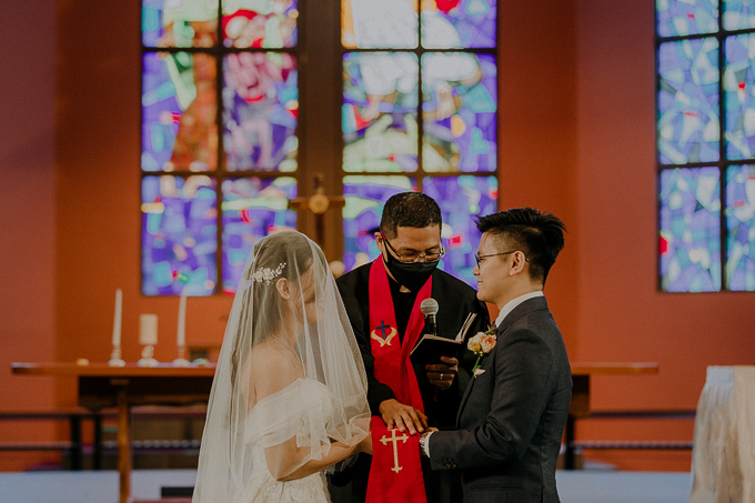 wedding photography paya lebar methodist church conrad hotel