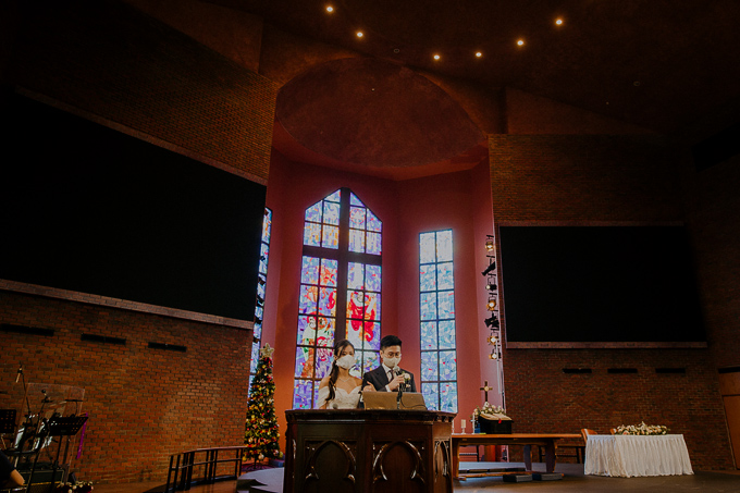 wedding photography paya lebar methodist church conrad hotel