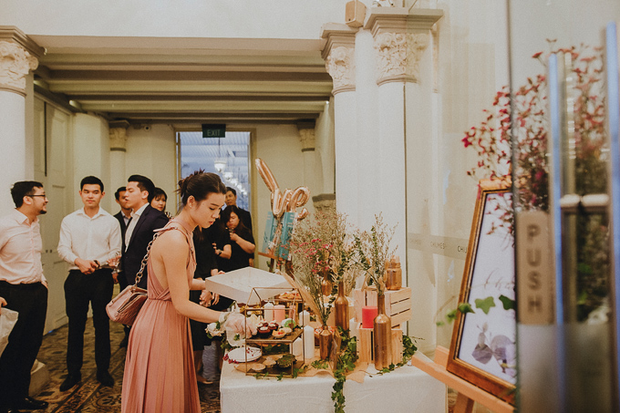 wedding photography singapore chijmes
