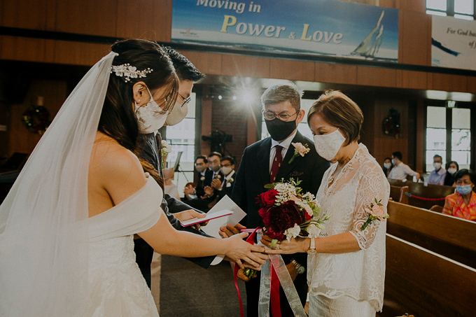 wedding photography paya lebar methodist church conrad hotel